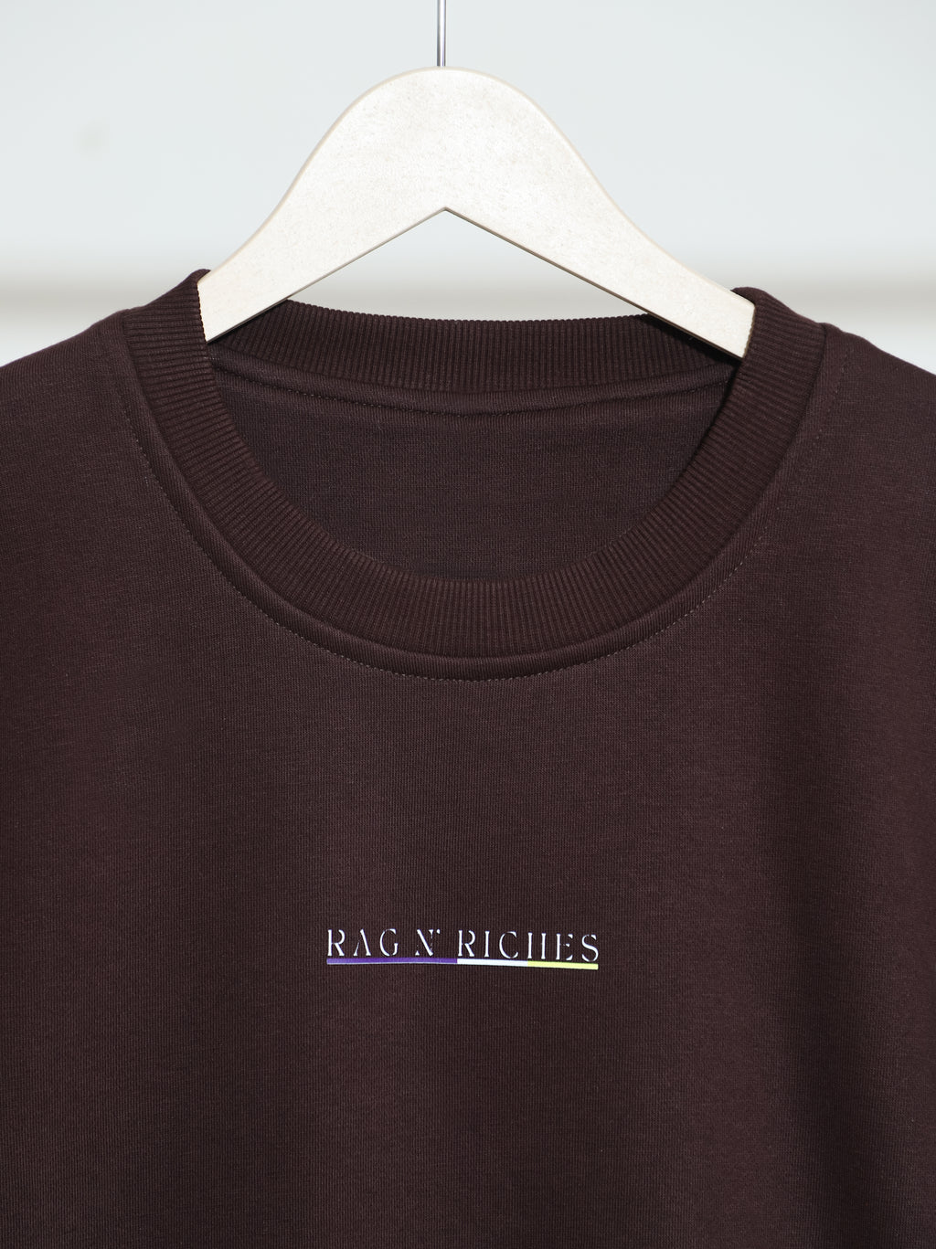 DARK BROWN SWEATSHIRT